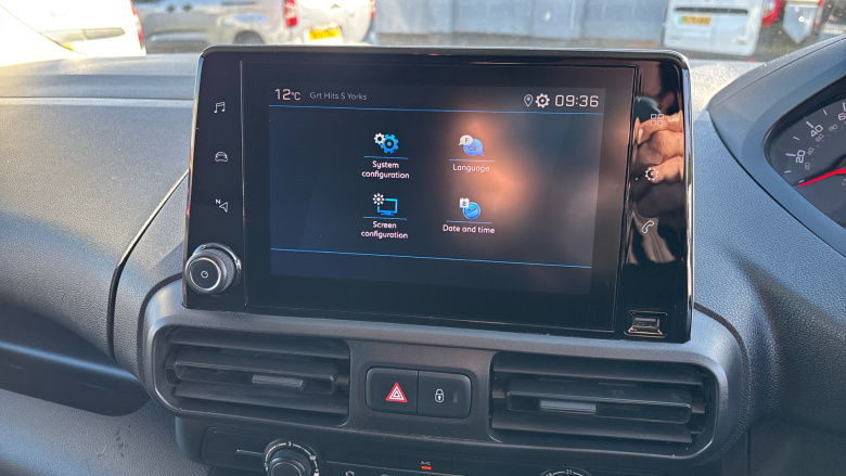 Peugeot Partner Long Diesel 850 1.5 BlueHDi 100 Professional Crew Van